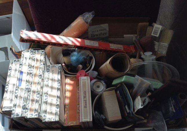 Box of full artist items , paints, brushes and more (1 of 1)