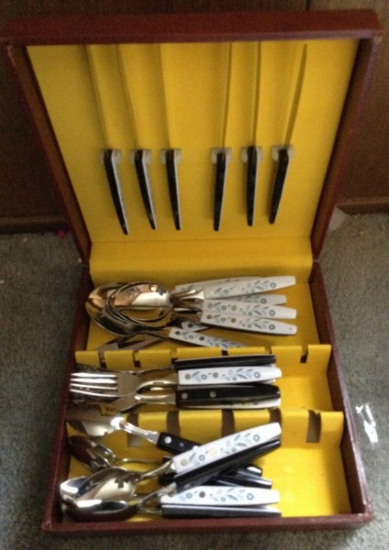 Regent Seffield MCM tableware utensils (1 of 1)