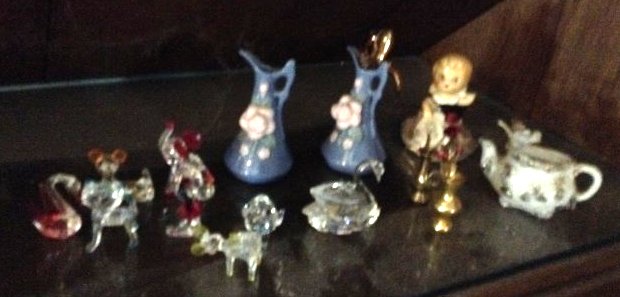 Crystals & More: Crystals & More: as seen in photo