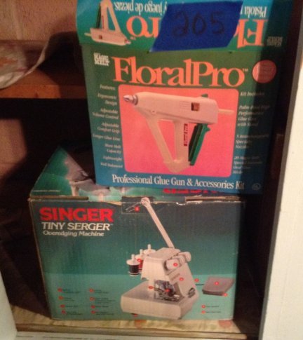 singer sewing machine and glue gun: singer sewing machine and glue gun: as seen in photo