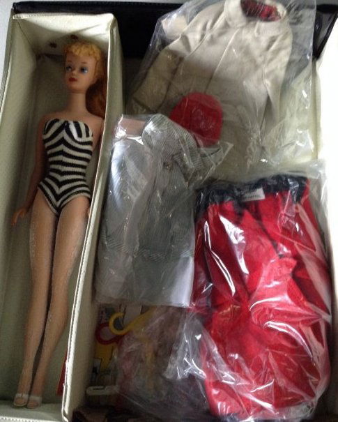 Vintage Barbie Doll case and clothes & more (1 of 2)