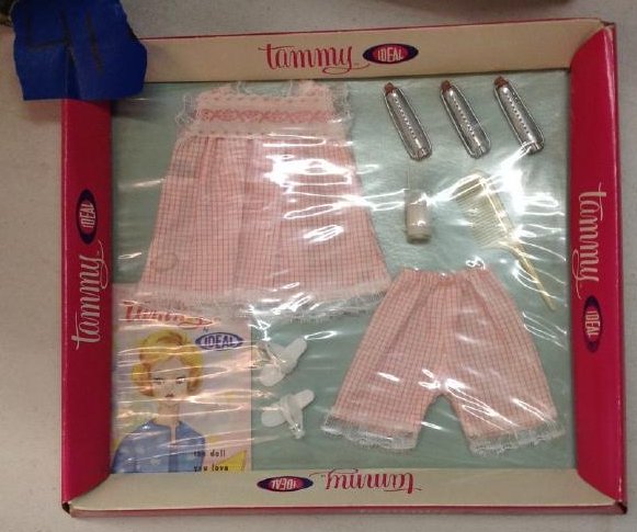 Tommy Ideal New in Package clothes: Tommy Ideal New in Package clothes
