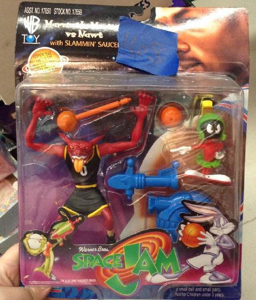 Warner Bro. Space Jam Marvin the Martian vs. Hawt (1 of 1)