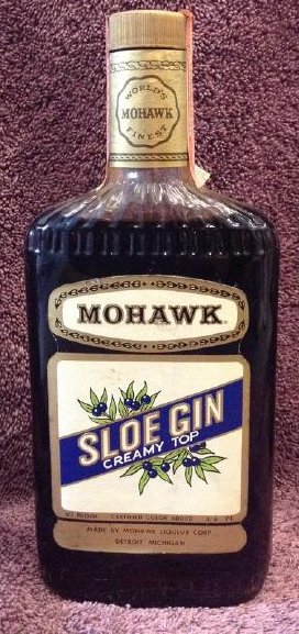 Monhawk Sloe Gin Creamy Top 3/4 pint: Any contents in bottle is Free; You are bidding on the bottle