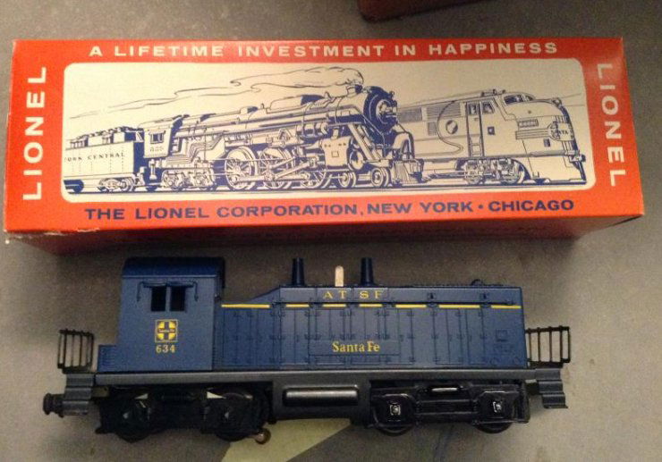 Lionel Diesel Switcher No. 634 Train Car (1 of 1)