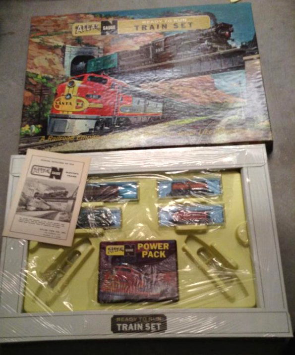 Atlas gauge ready to run train set (1 of 1)