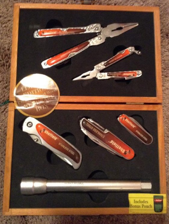 Sheffield Knife Set in wooden Box (1 of 1)