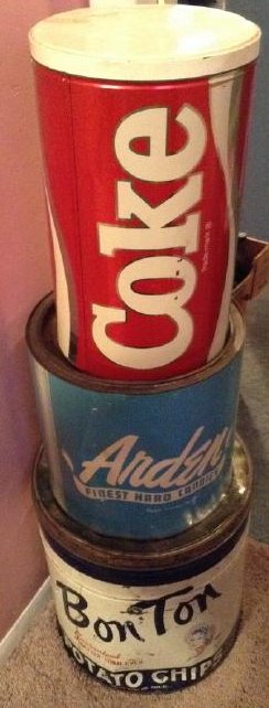 3 Vintage large Metal tins with lids (1 of 1)