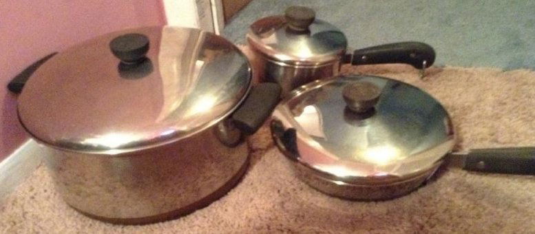 Vintage Reverware frying pan & 2 pots with lids: Vintage Reverware frying pan & 2 pots with lids