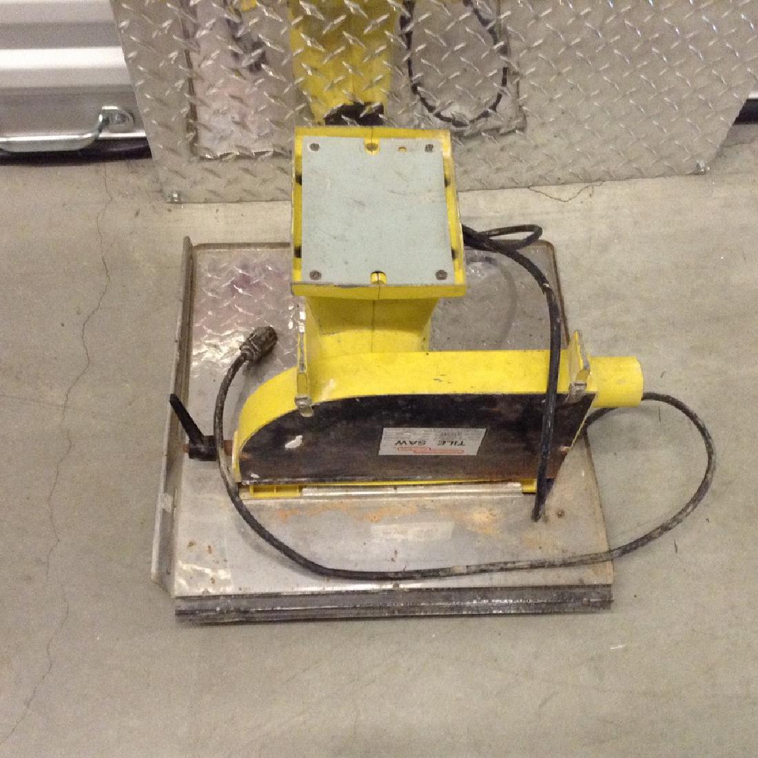 Tile wet saw (1 of 1)