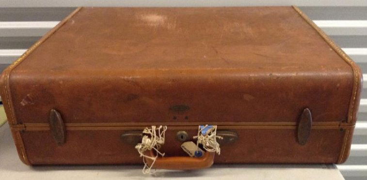 Vintage Samsonite Suitcase (1 of 1)