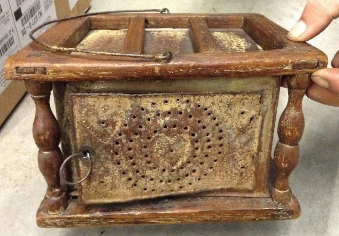 Very Early footwarmer (1 of 1)