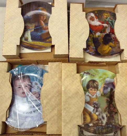 4 signed Collector Plates (1 of 1)