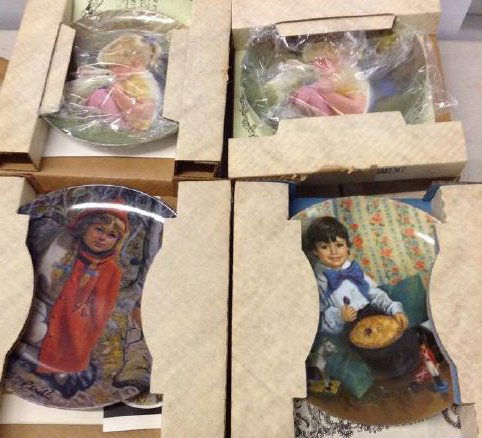 4 signed Collector Plates (1 of 1)