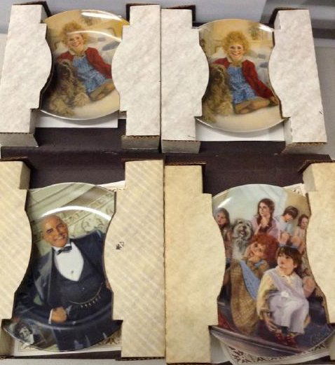 4 signed Collector Plates (1 of 1)