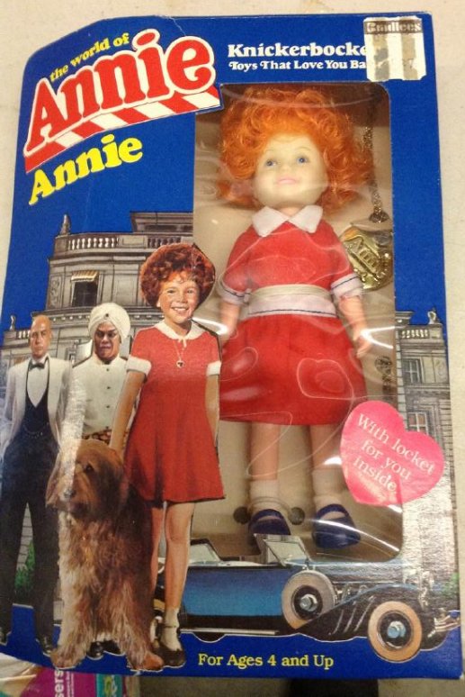 Vintage Annie Doll in package (1 of 1)