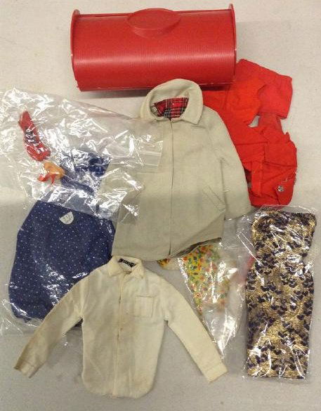 Barbie Clothes & Pencil Case (1 of 1)