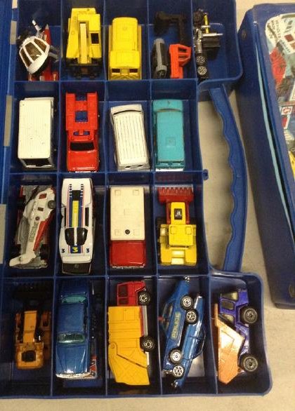 Matchbox cars and case: Matchbox cars and case