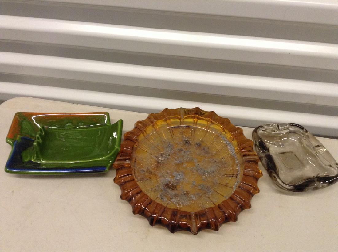 Vintage ashtrays California Pottery Amber Glass Smoke: Vintage ashtrays California Pottery Amber Glass Smoke Glass