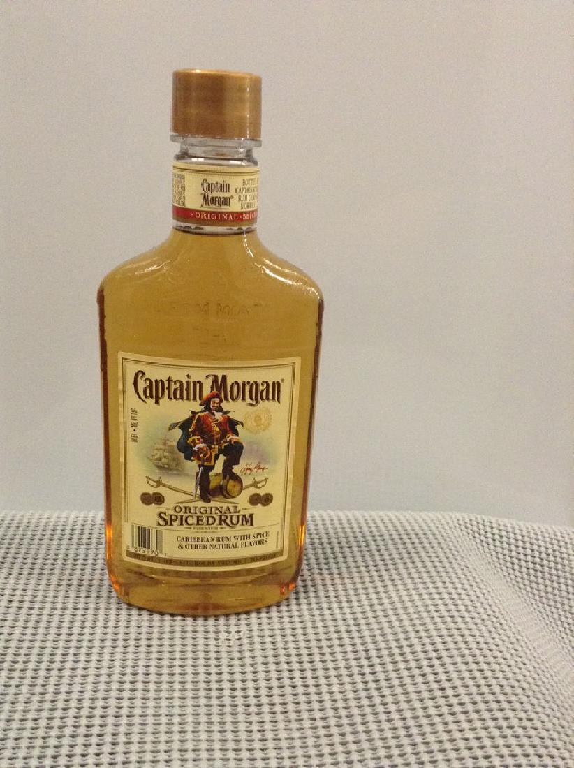 Captain Morgan Spiced Rum (1 of 1)