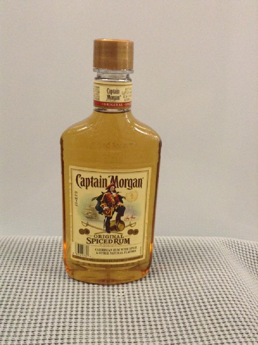 Captain Morgan Spiced Rum (1 of 1)