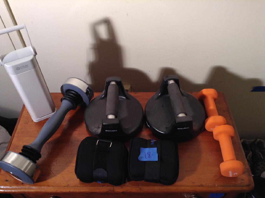 7 Pc exercise Equipment (1 of 1)