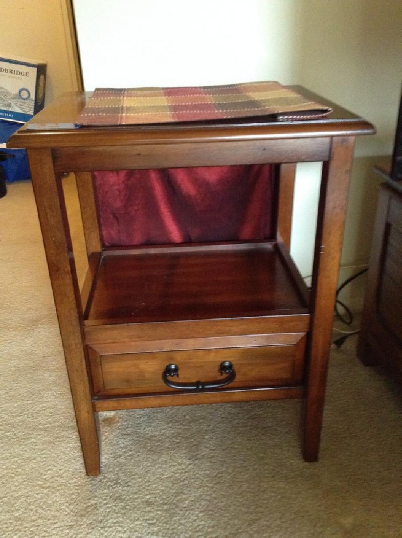 End Table 27 H x 15 1/2 D x 20W: End Table 27 H x 15 1/2 D x 20W
