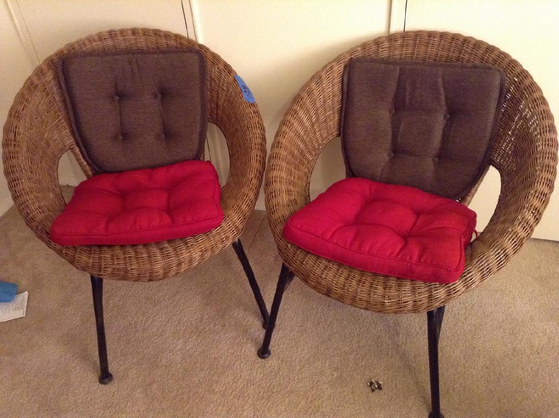 2 Wicker Chairs (1 of 1)