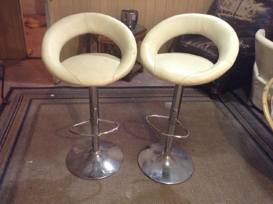 Pair Vinyl & Chrome Bar Stools MCM: Pair Vinyl & Chrome Bar Stools MCM
