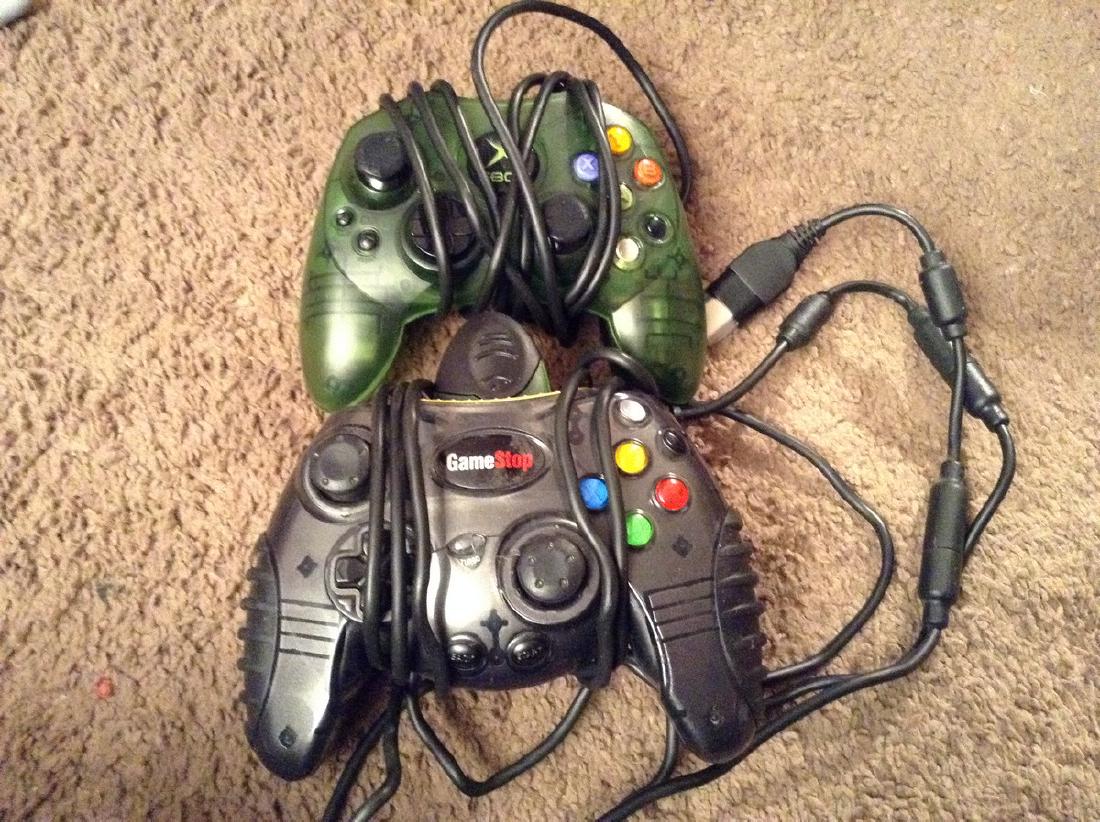 Xbox Controller & Gamestop & Gamestop Controller (1 of 1)