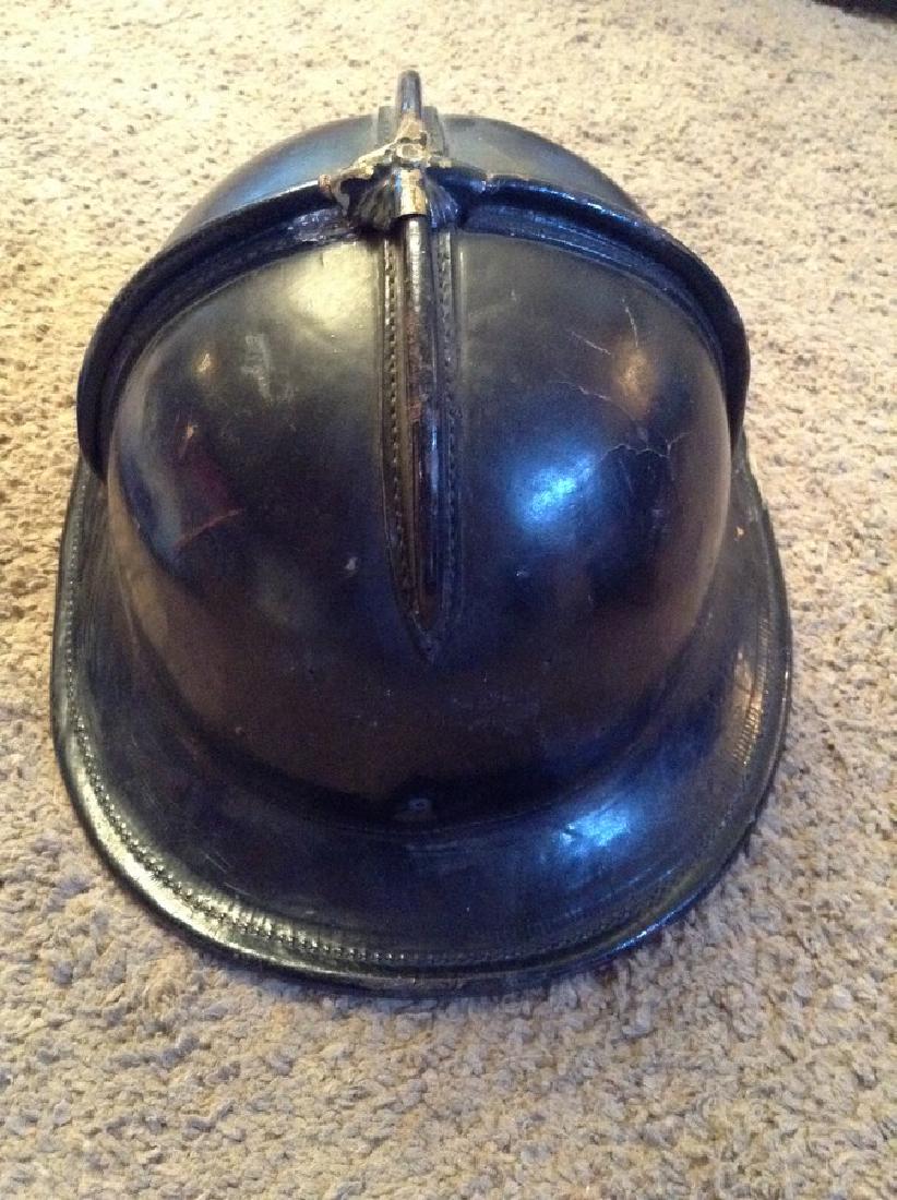 Cairns Leather Fire Helmet (1 of 1)
