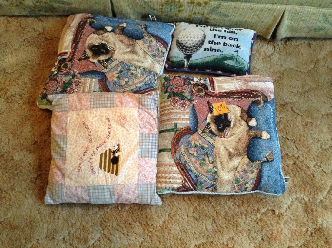 Cat throw pillows: Cat throw pillows