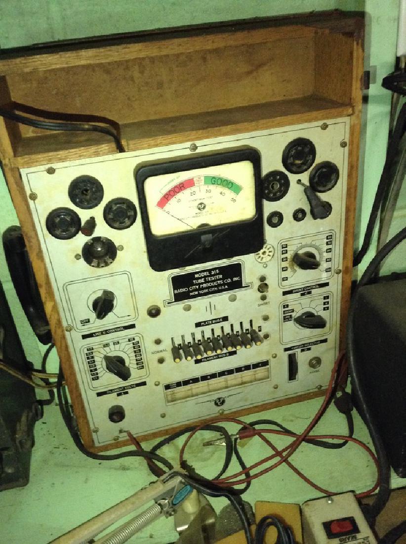 Vintage Tube Tester (1 of 1)