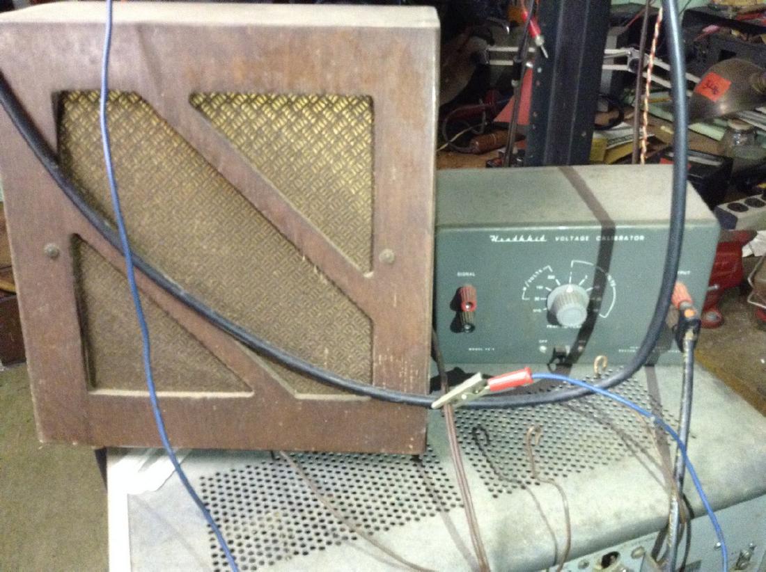 Vintage Speaker & Vintage Calibrator: Vintage Speaker & Vintage Calibrator