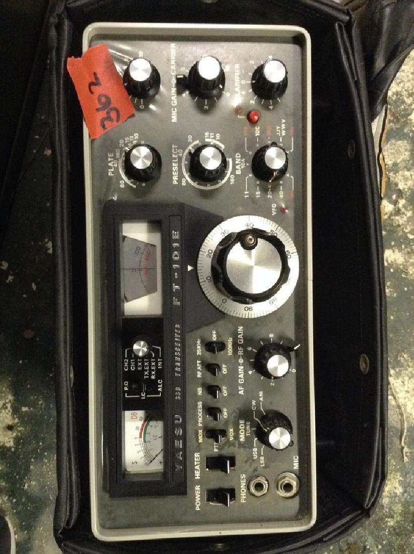 Yaesu SSB Transceiver FT-101E (1 of 1)