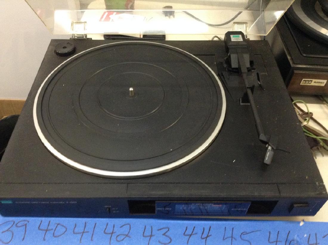Sansui Turntable (1 of 1)