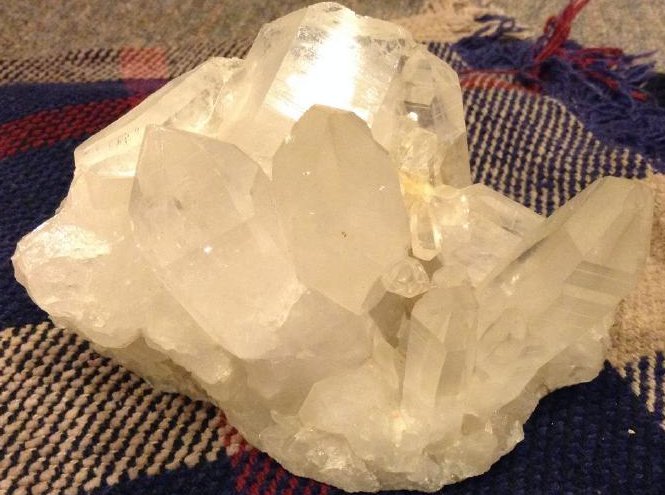 crystal formation 3" H x 5" L: crystal formation 3" H x 5" L