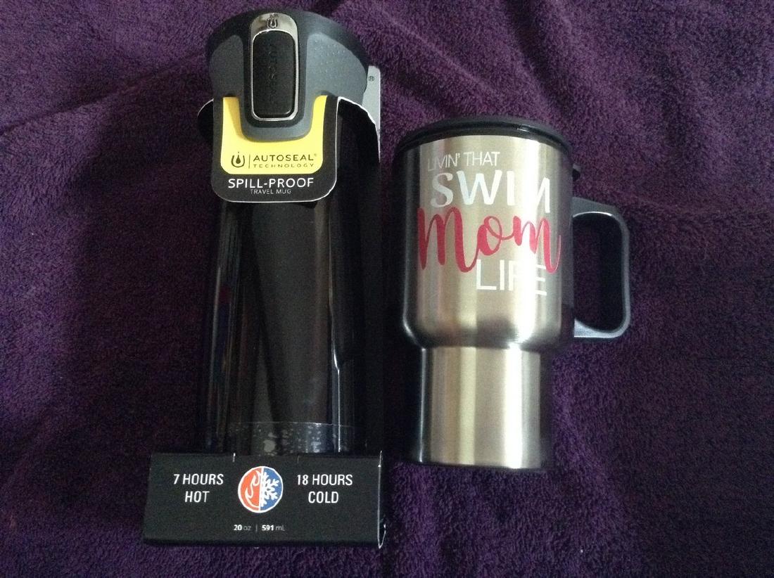 2 Travel Drink cups: 2 Travel Drink cups