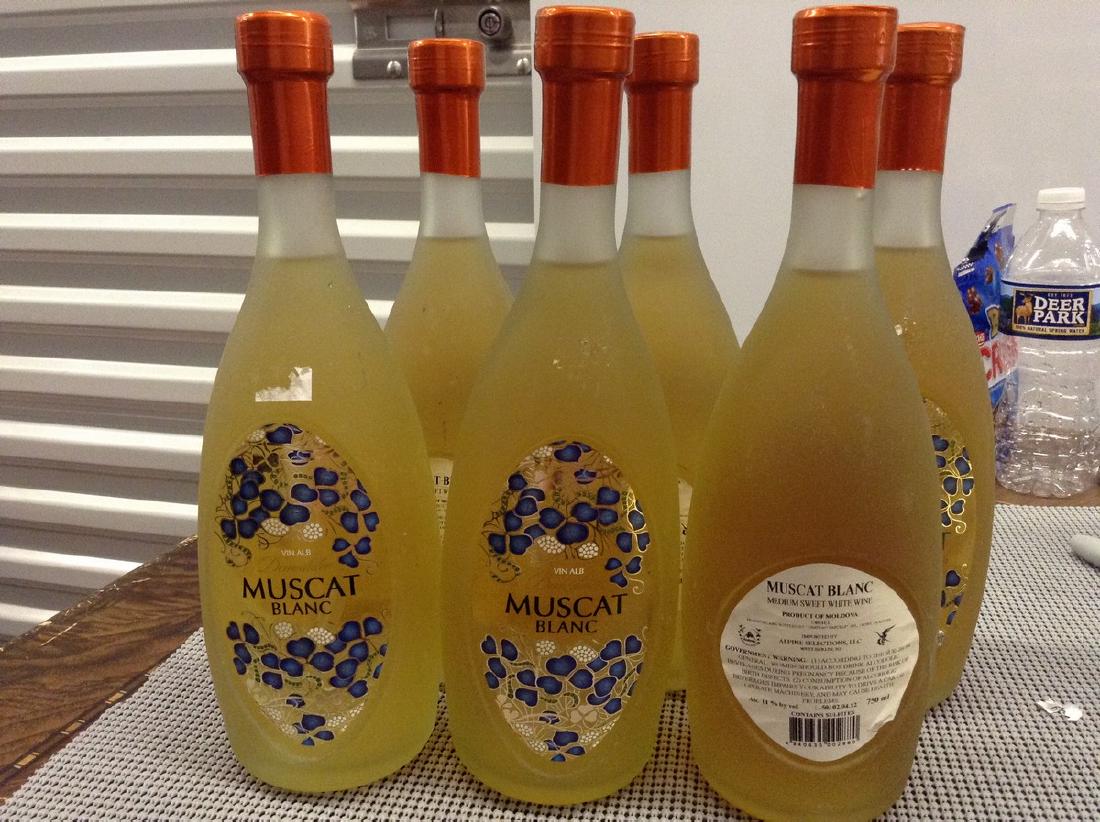 Muscat Blanc - Lot of 6 Bottles: Any contents in bottle is Free; You are bidding on the bottle & unbroken tax stamp