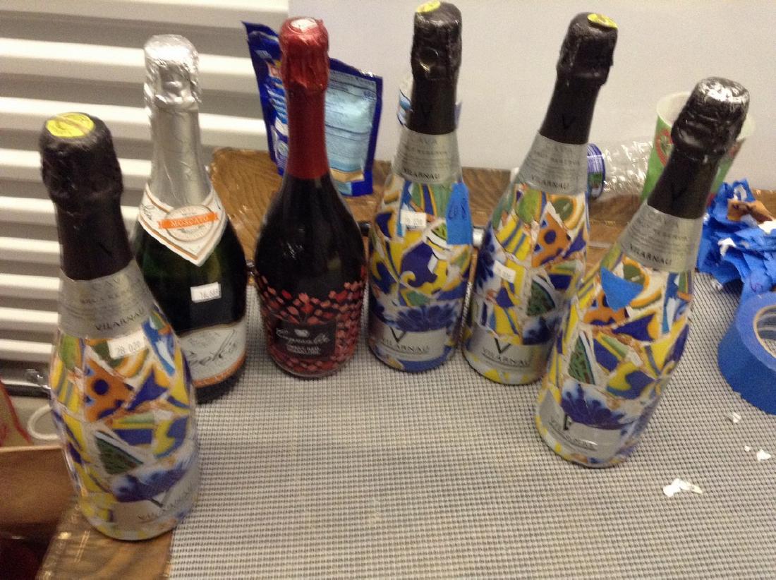 6 Mixed bottles of Champane (1 of 1)