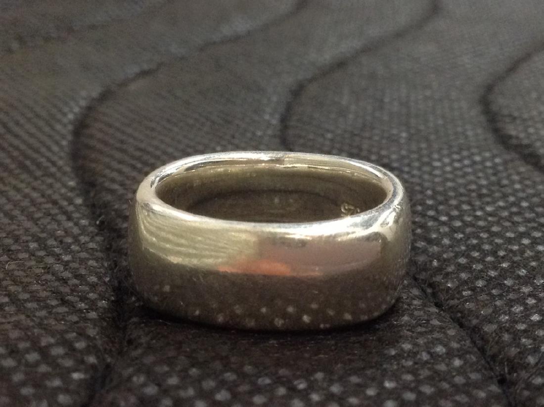 Tiffany Ring - 2003 Square Size: 7 13g (1 of 1)