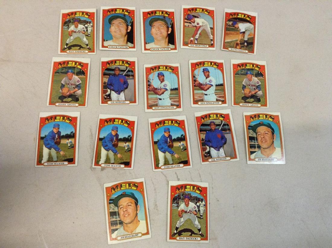 Lot of Baseball Cards - 1972 (1 of 1)