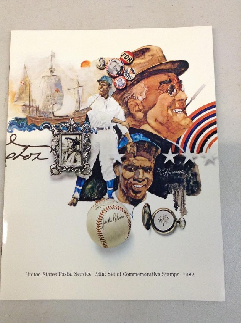 1982 USPS Special Mini Album (1 of 1)