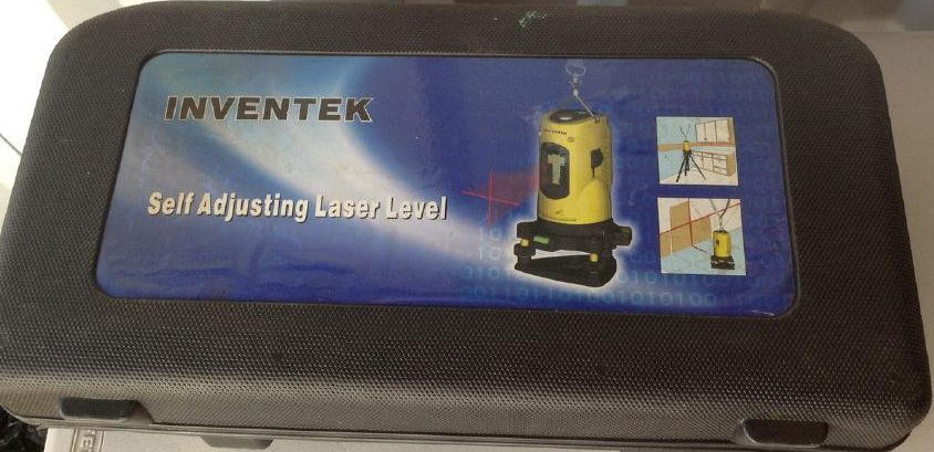 Laser Level in case (1 of 1)