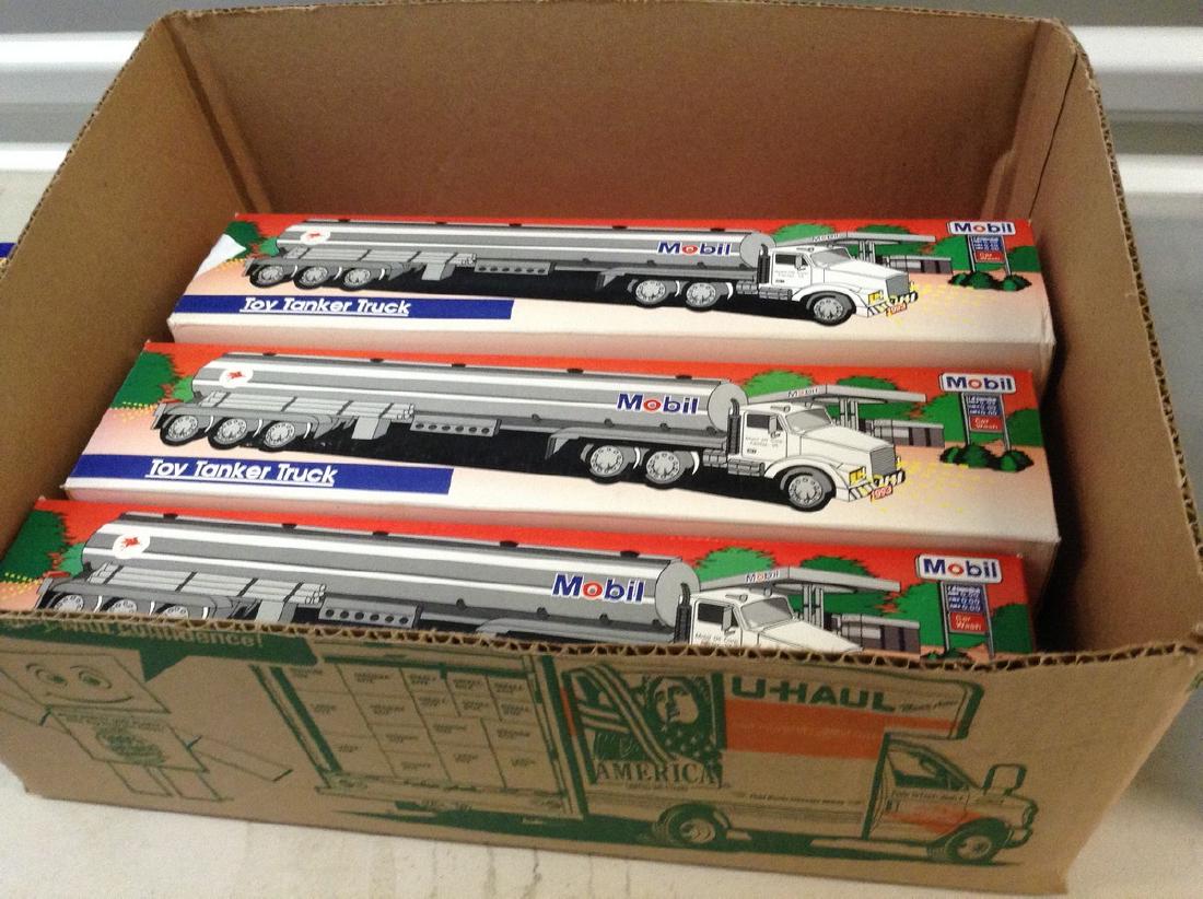 Mobile Trucks: Mobile Trucks