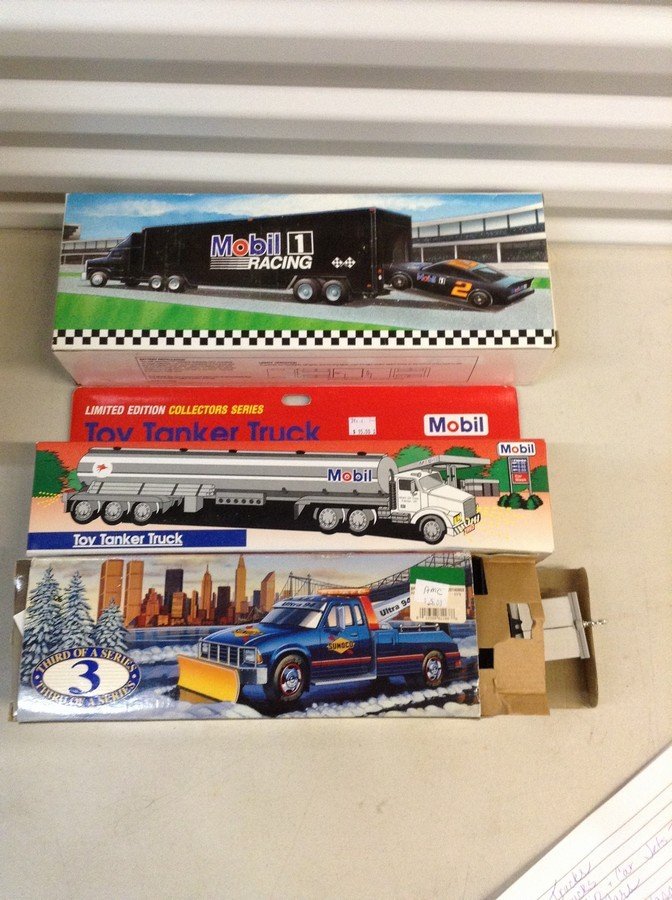 2 Mobile Trucks & Sunoco: 2 Mobile Trucks & Sunoco