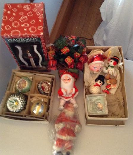 Vintage Christmas Ornaments & Santas: Vintage Christmas Ornaments & Santas