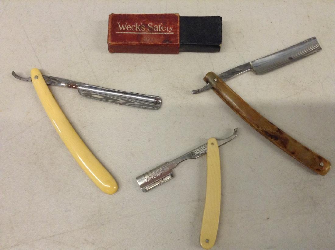 Lot of three vintage shaving razors: Lot of three vintage shaving razors