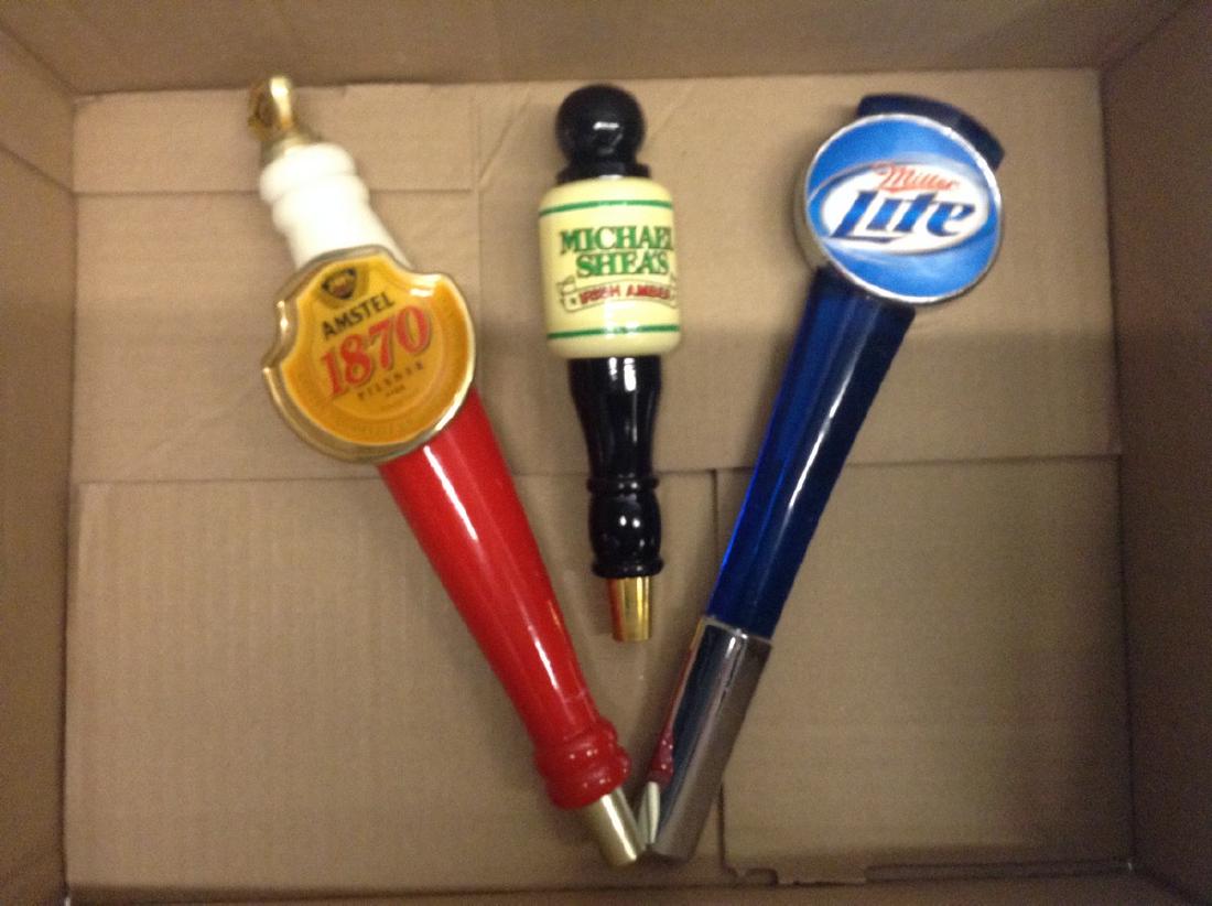 Lot of Beer Taps: Lot of Beer Taps