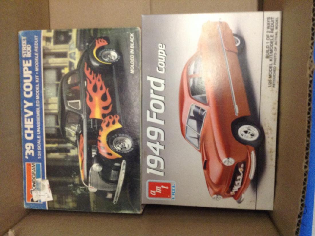 Two Vintage Car Models 1/25 scale (1 of 1)